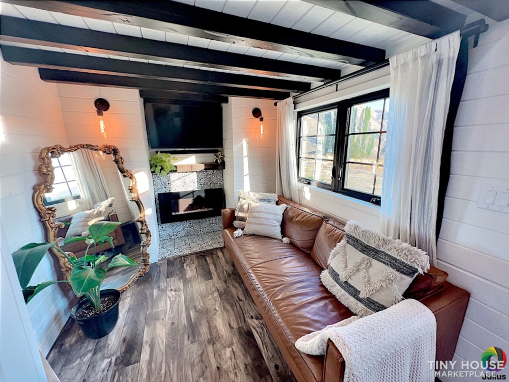 SALE PENDING - One of a kind custom built tiny home!  - Image 4 Thumbnail