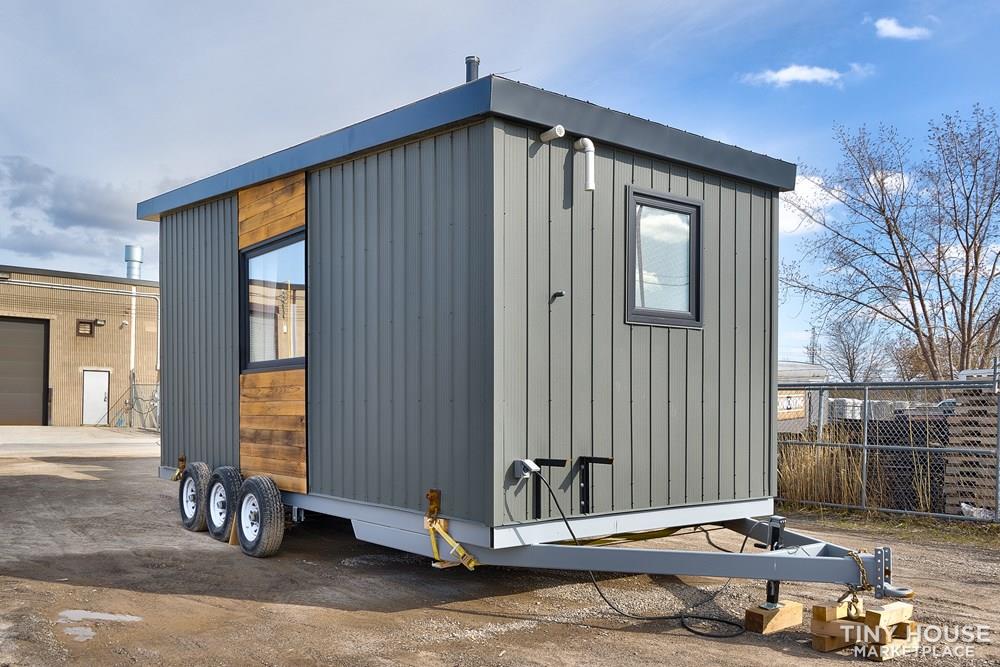 Tiny House For Sale Ontario s Smallest LEGAL House tiny-house-for-sale-ontario-s-smallest-legal-house
