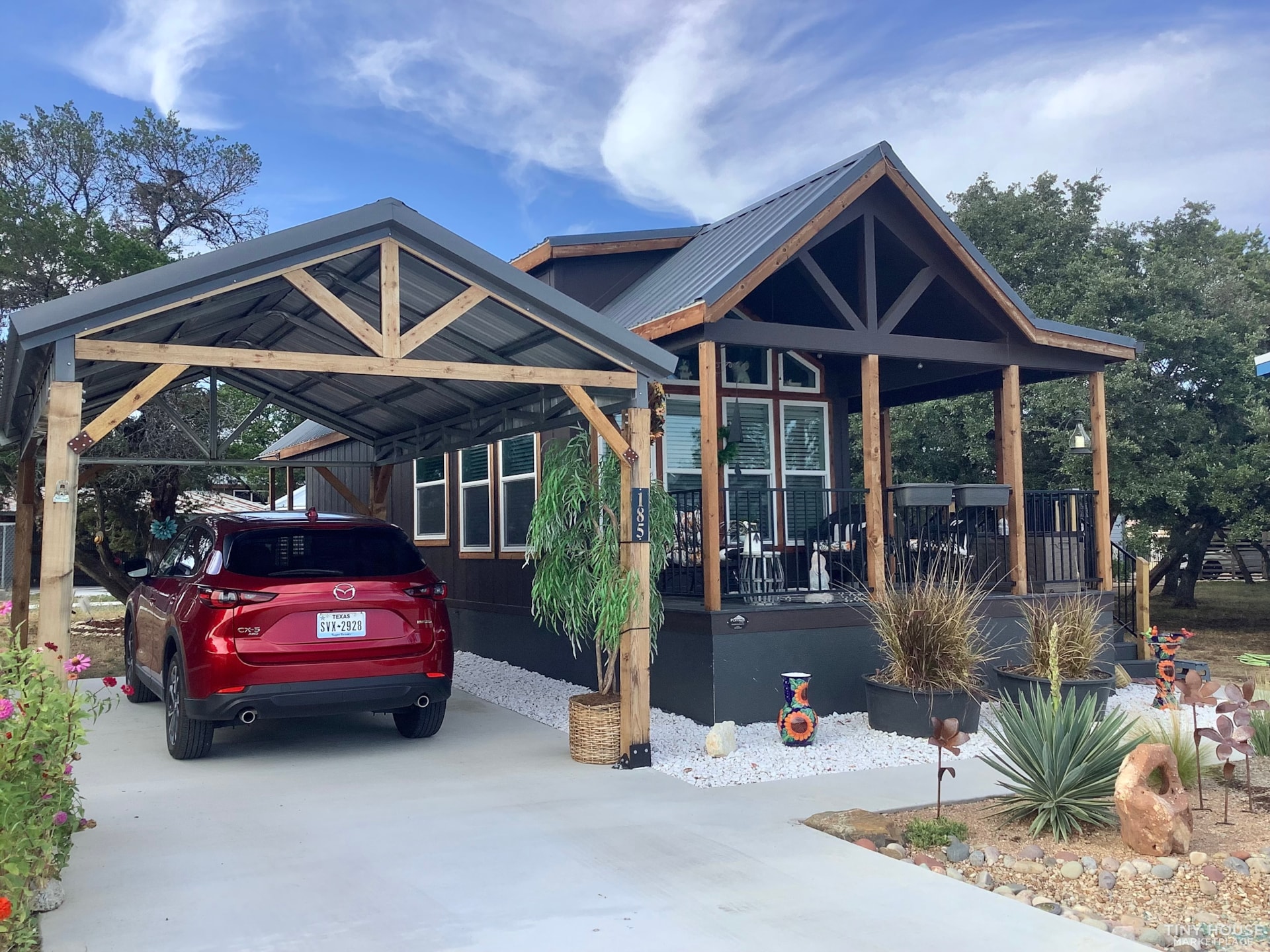 Platinum Tiny Home in >55 Community Near Austin Texas - Image 1 Thumbnail