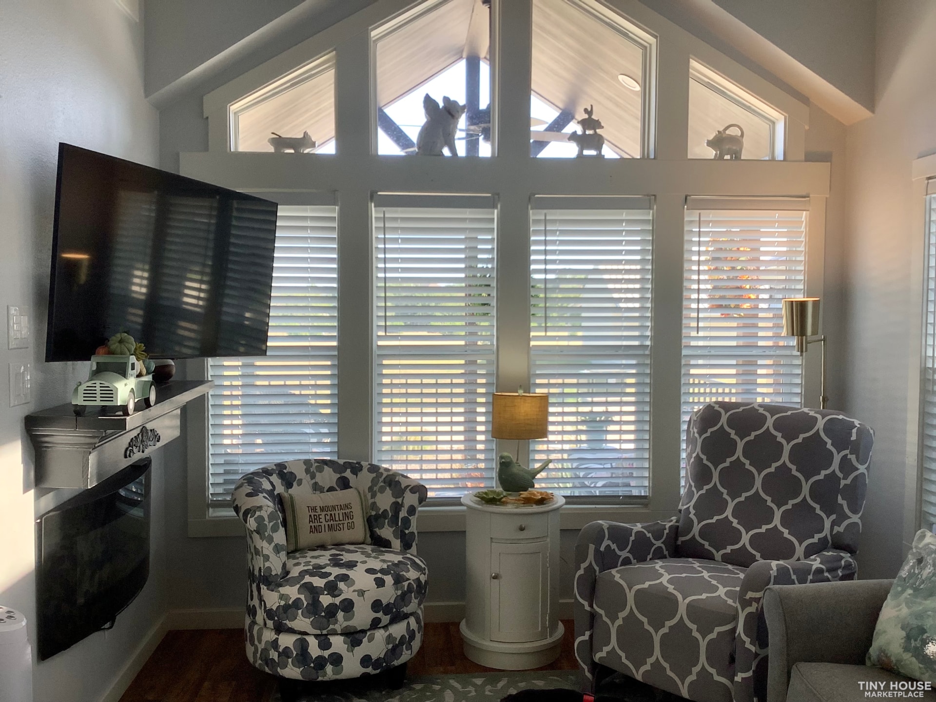 Platinum Tiny Home in >55 Community Near Austin Texas - Image 3 Thumbnail