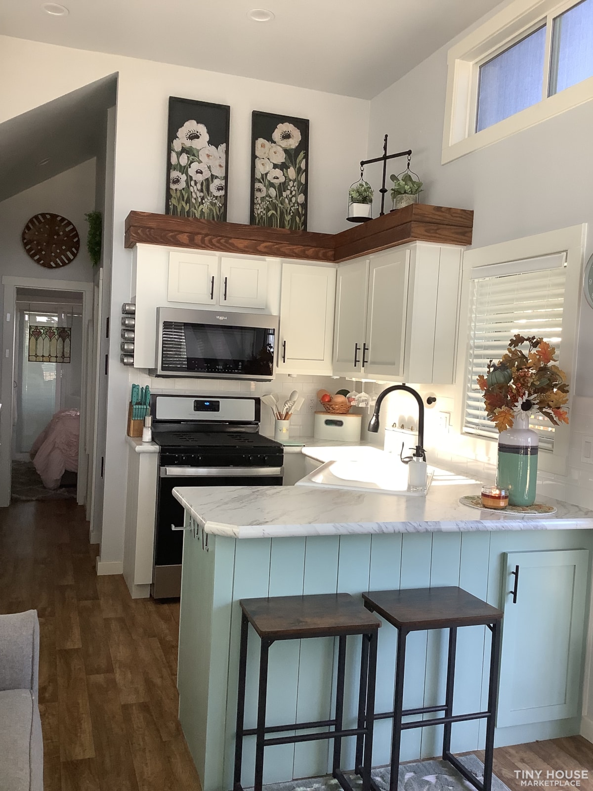 Platinum Tiny Home in >55 Community Near Austin Texas - Image 4 Thumbnail