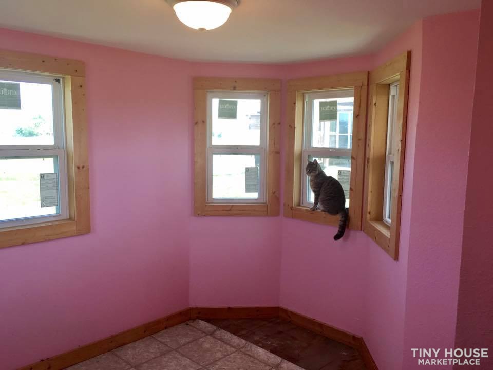 Playhouse Tiny Home - Image 4 Thumbnail