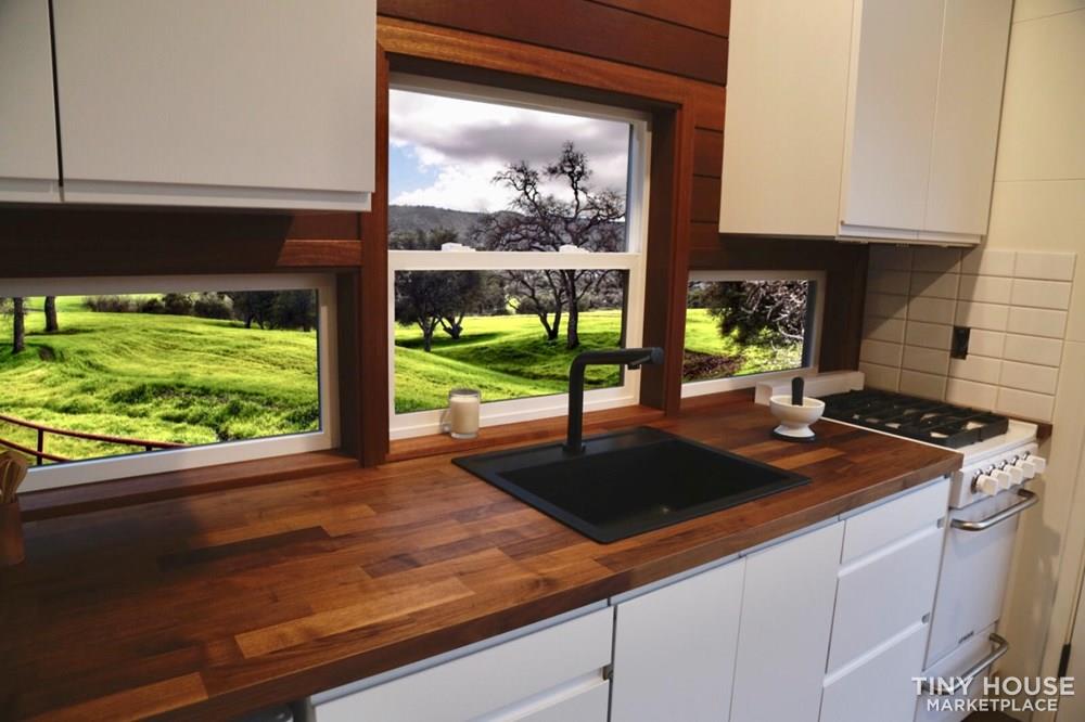 Portland Tiny Home by CK & Chris Design - Image 3 Thumbnail