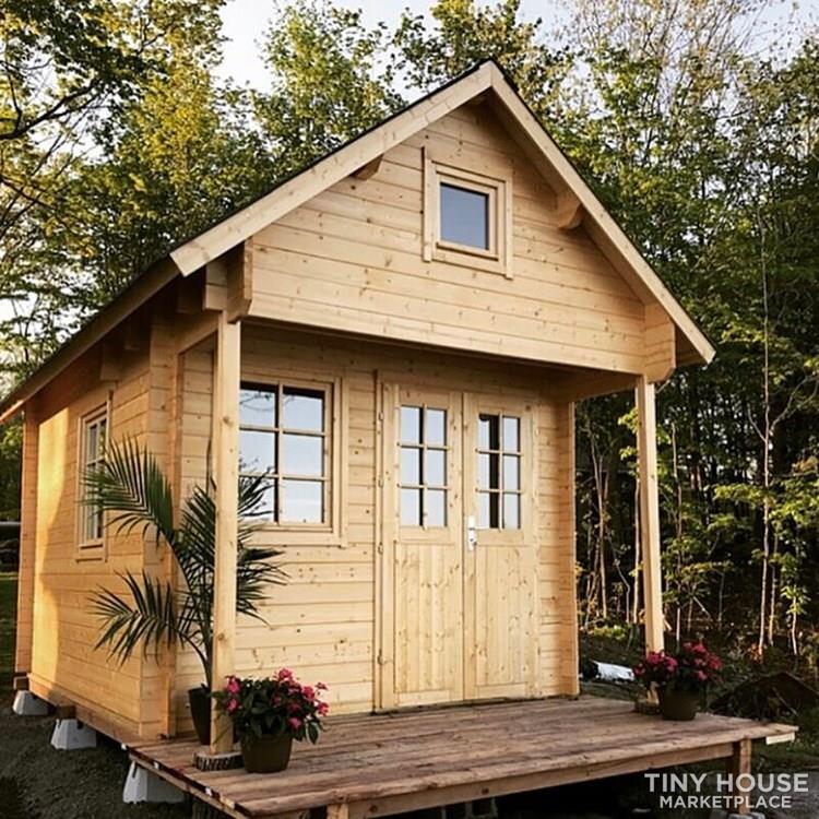 Prefab Cabin/Bunkie
