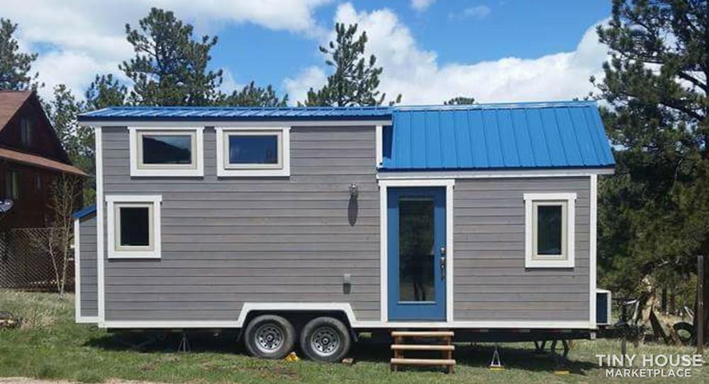Professionally Built Tiny Home - Image 2 Thumbnail
