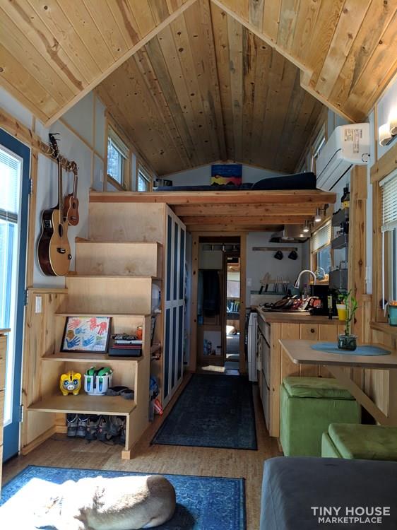 Professionally Built Tiny Home - Image 4 Thumbnail