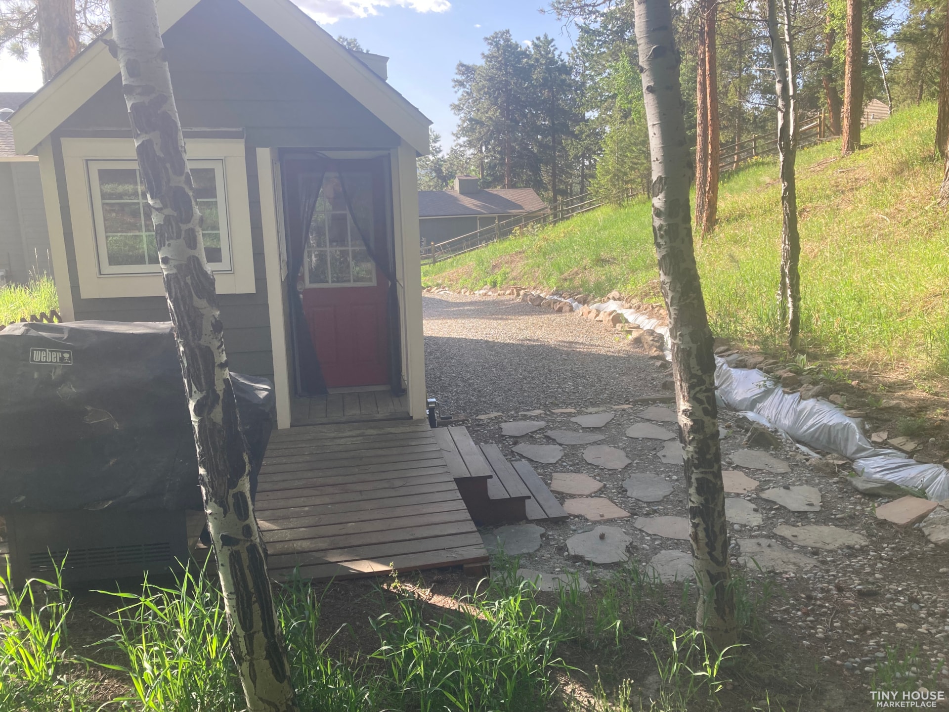 Professionally Built Tiny House - Image 1 Thumbnail