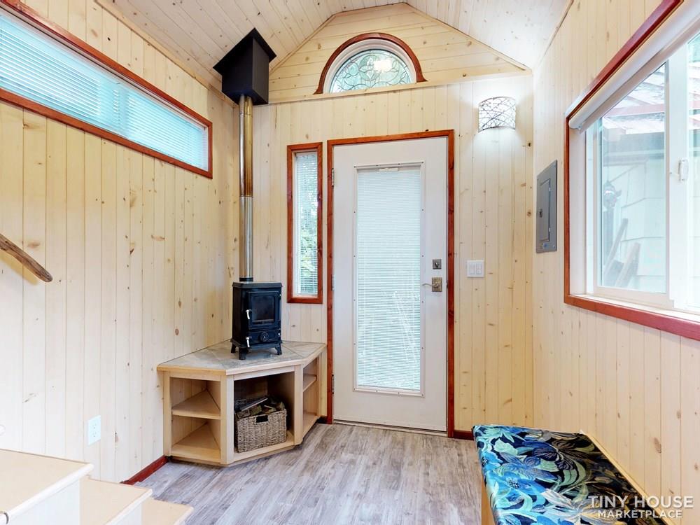 Professionally Constructed, Beautifully Designed Tiny Home! - Image 2 Thumbnail