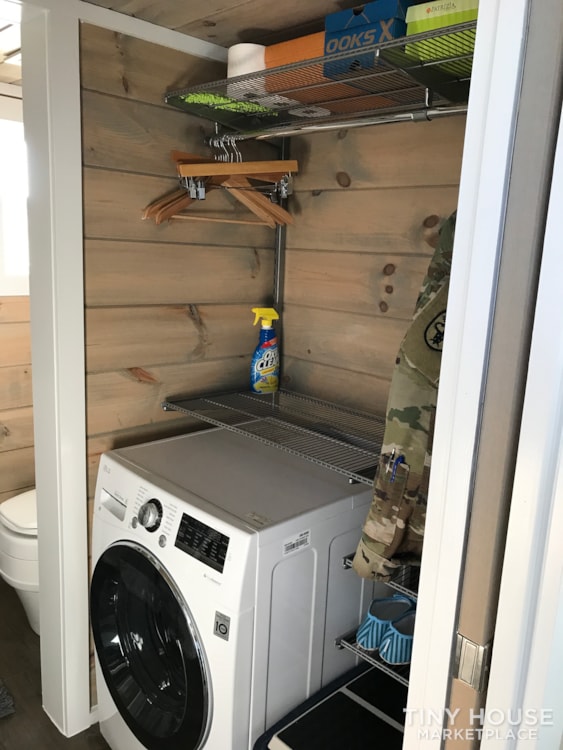 Quaint 28ft x 8ft Tiny House on Wheels - Image 3 Thumbnail