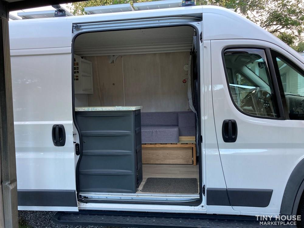 2017 Ram Promaster 2500 159WB Gas Full camper fits a regular parking space. - Image 2 Thumbnail