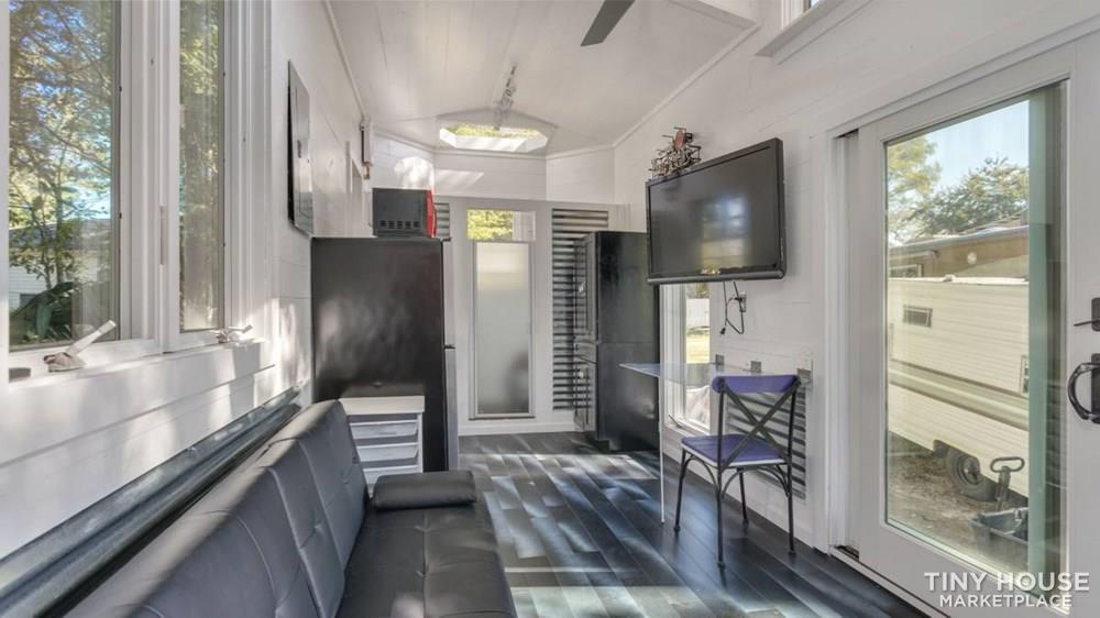 Really cool brand new - never lived-in - tiny home looking for an owner. - Image 3 Thumbnail