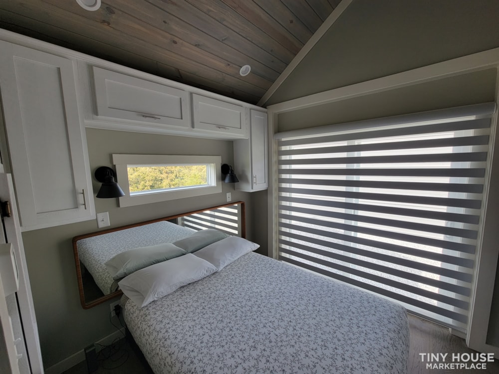 REDUCED TO SELL - Beautiful 2021 Tiny Home (Seashore by Clayton Homes) - Image 2 Thumbnail