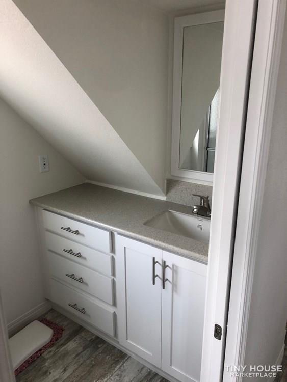 River Front Home 1bd/1ba with double sleeper loft - Image 4 Thumbnail