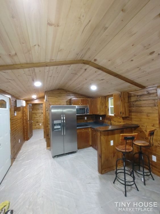 Riverside Cabin 