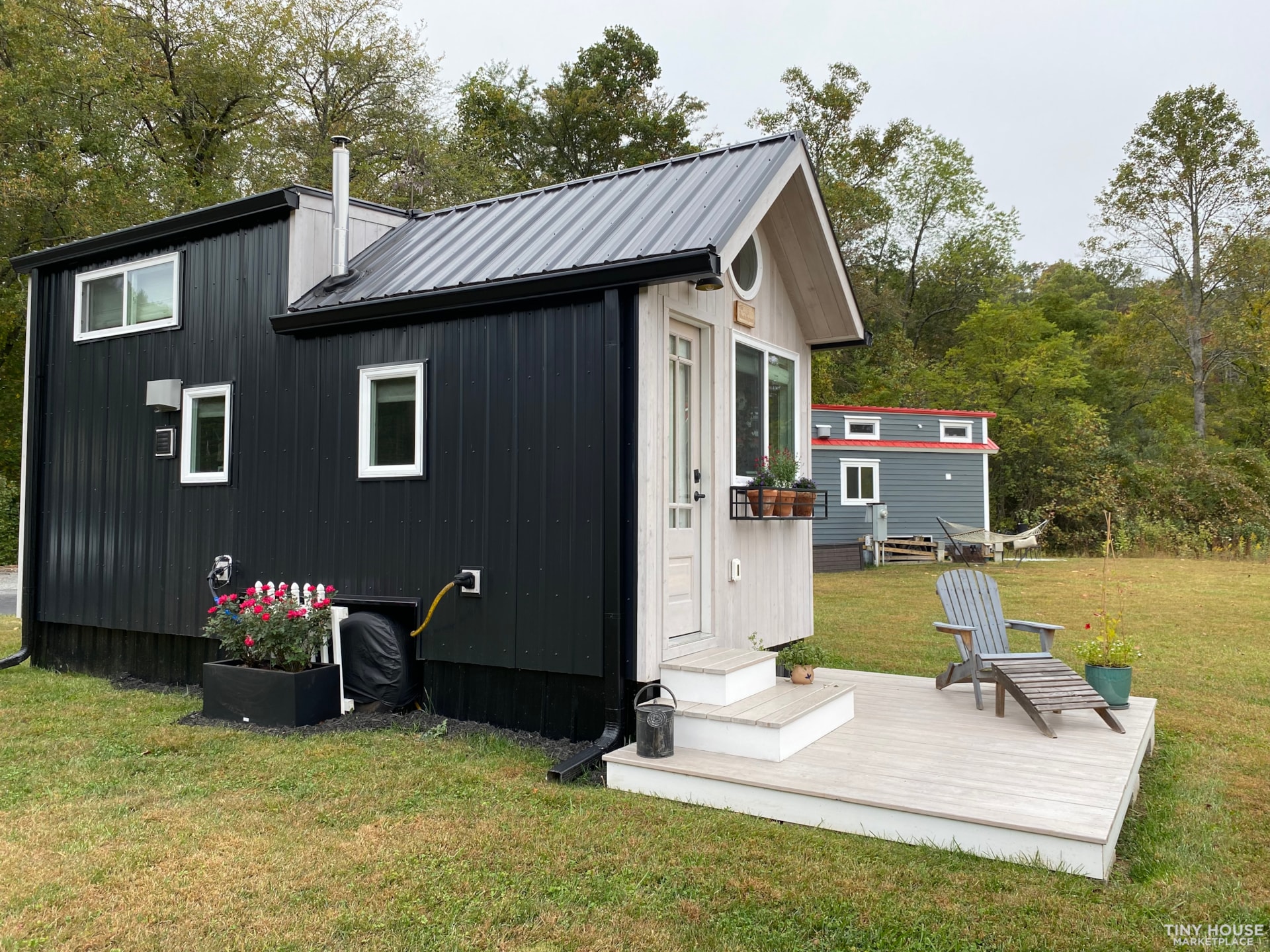 Perch & Nest Roost 22, 22’ located in Aconybell Tiny House Village - Image 3 Thumbnail