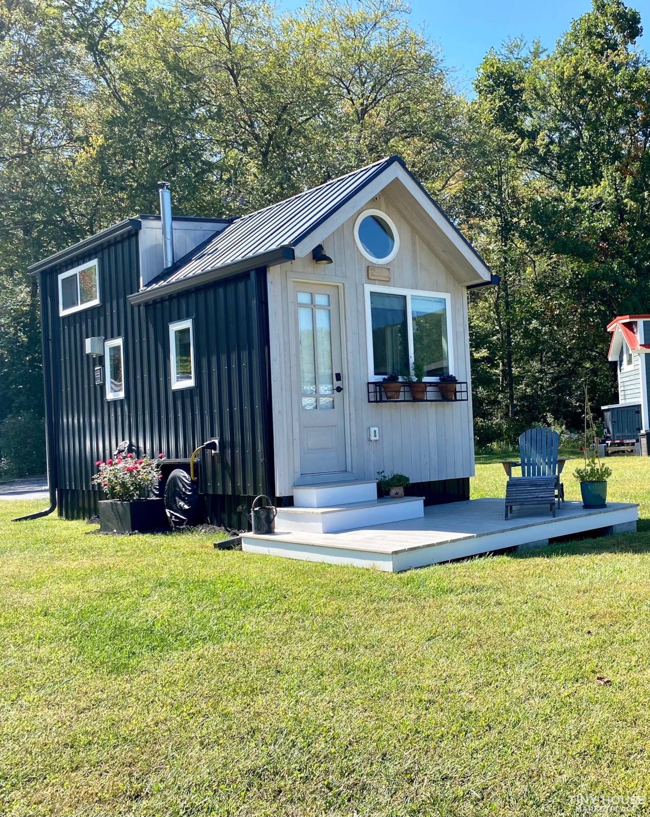 Perch & Nest Roost 22, 22’ located in Aconybell Tiny House Village