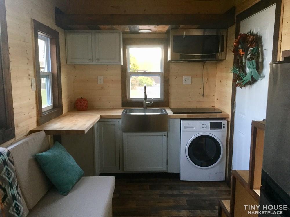 Rustic Luxury Tiny Home - Image 4 Thumbnail