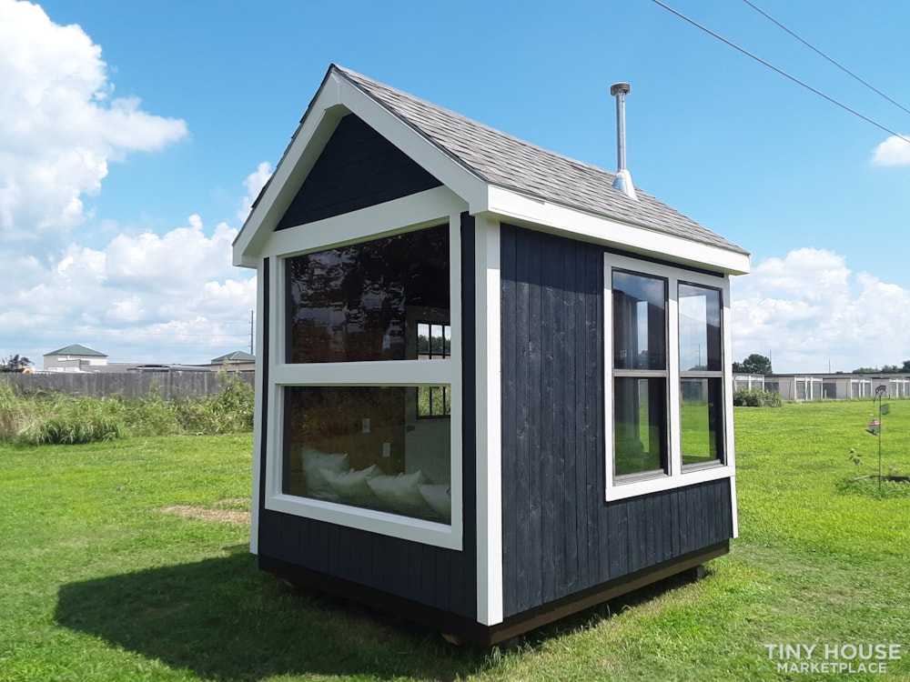 Rustic Portable Tiny Cabin