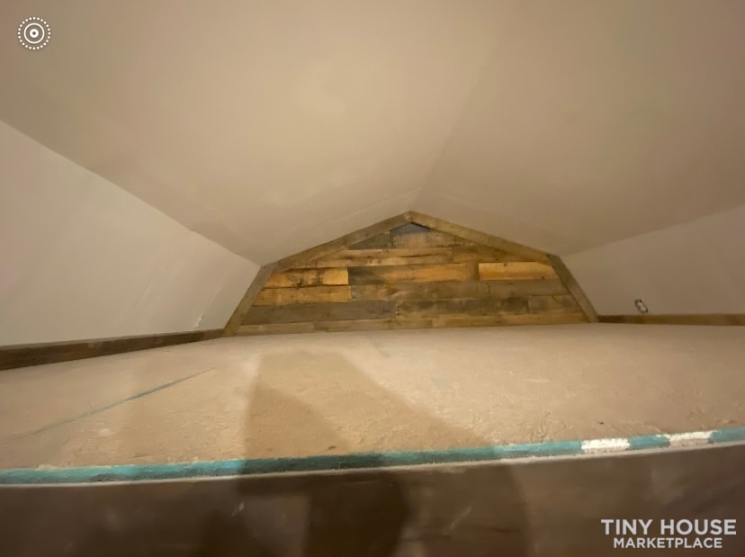 Rustic tiny cabin 12x28 - Image 3 Thumbnail