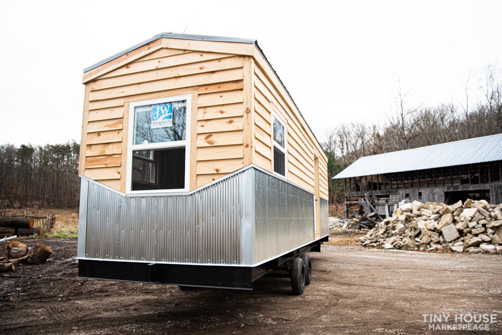 Rustic, Tiny Home with Recycled Materials