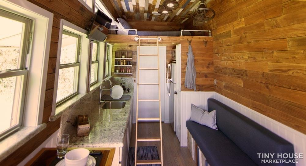 Rustic Tiny House - Image 3 Thumbnail