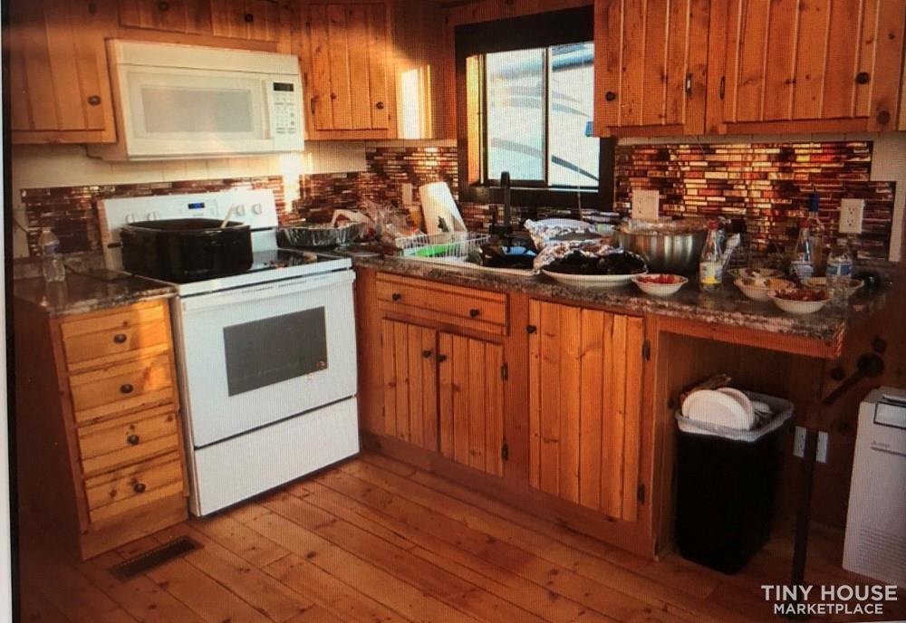 RV Certified Tiny House  - Image 4 Thumbnail