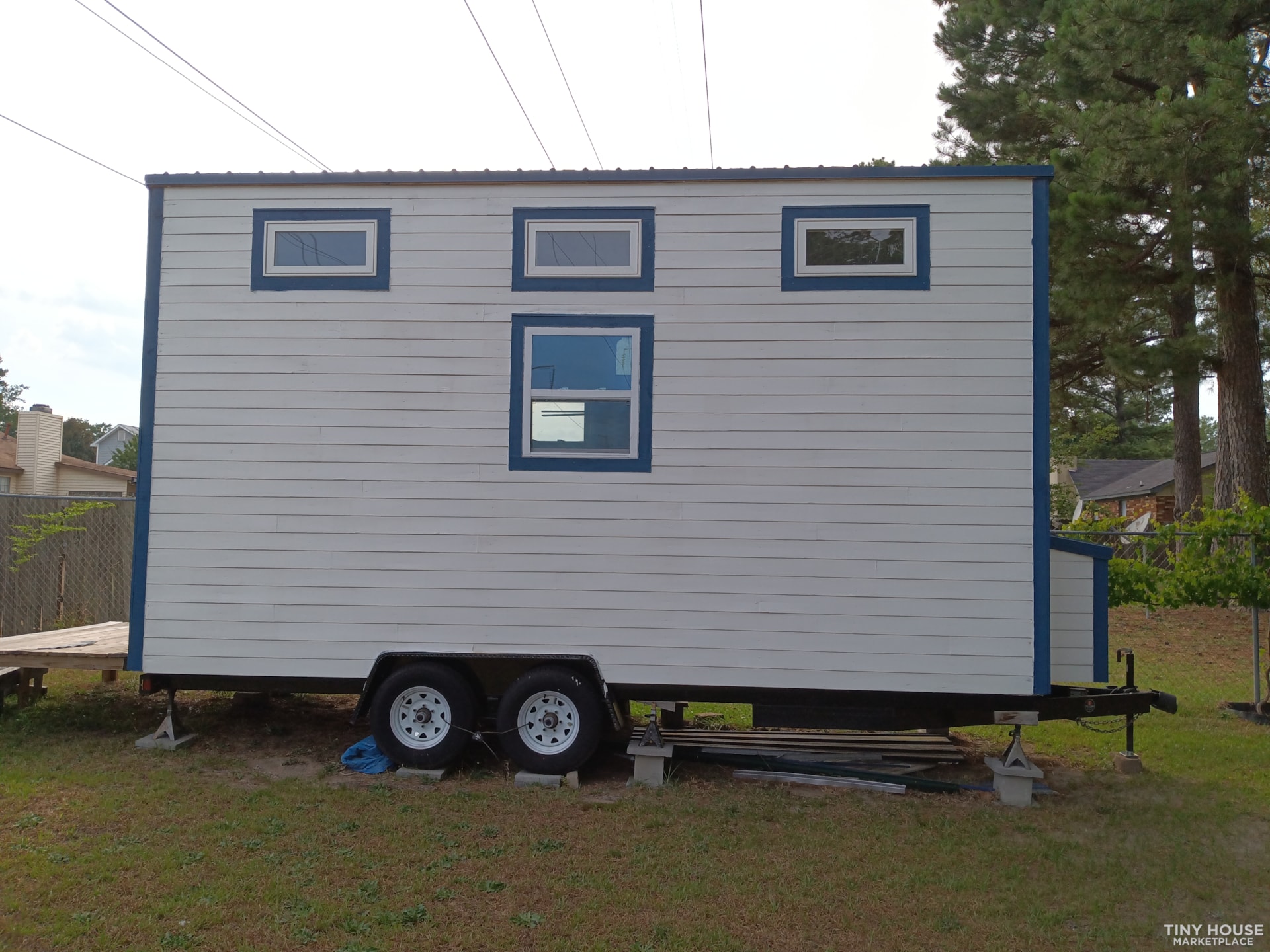 Shed style tiny home on trailer - Image 1 Thumbnail
