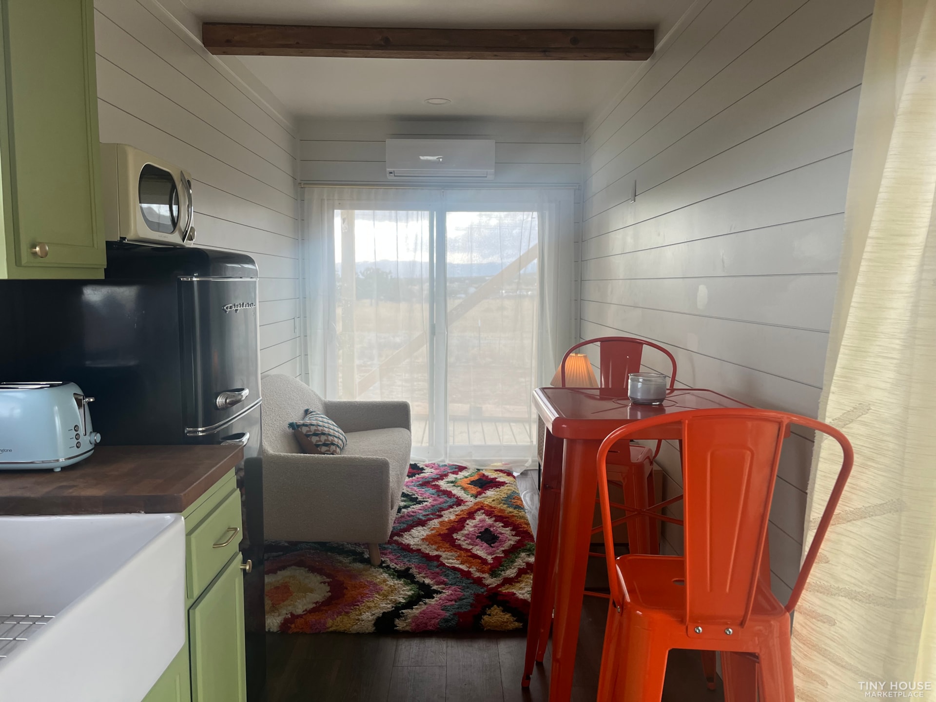 Shipping Container Tiny House and Trailer For Sale - Image 4 Thumbnail