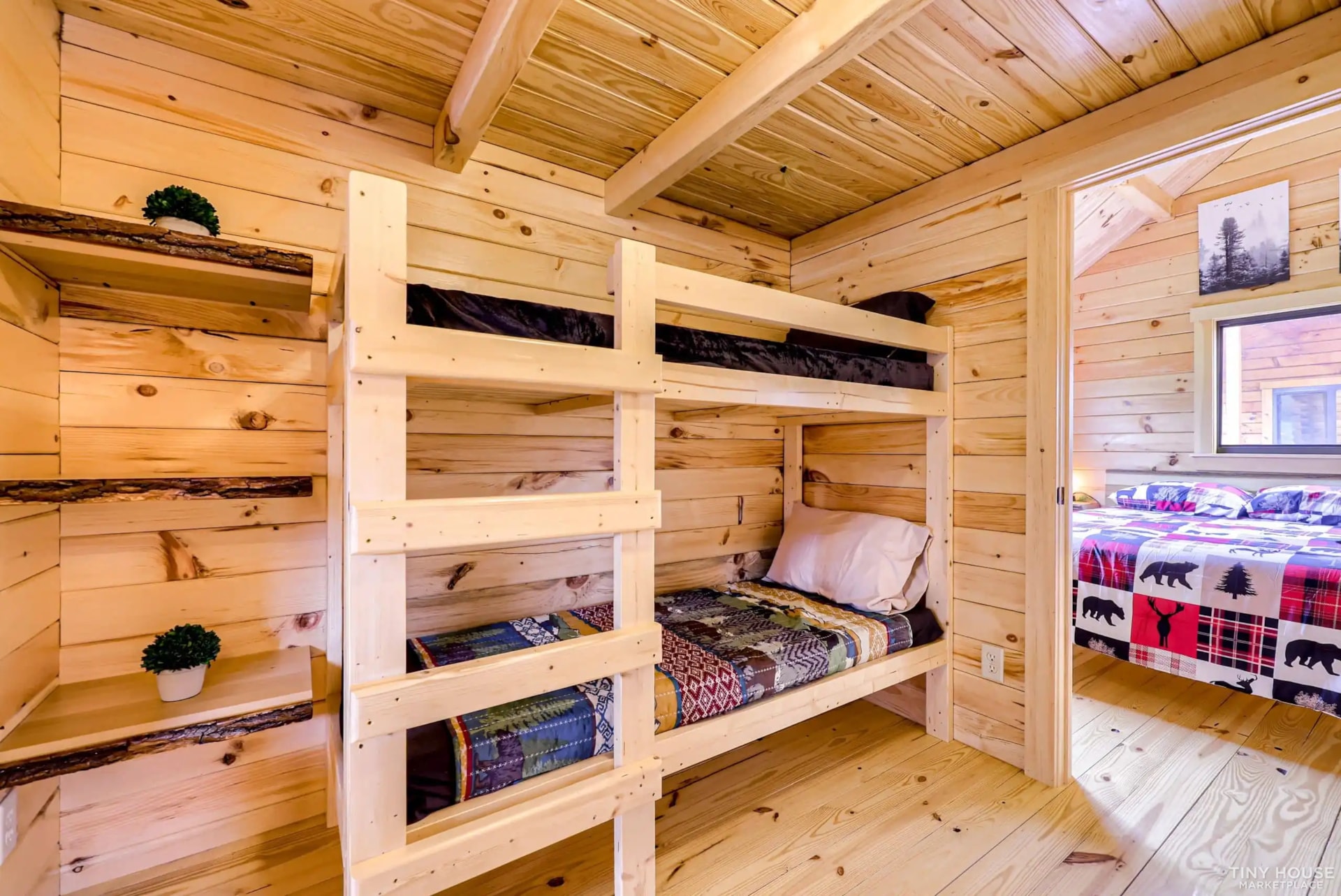 Sierra Cabin - Beautiful Wood Interior and Exterior  - Image 4 Thumbnail