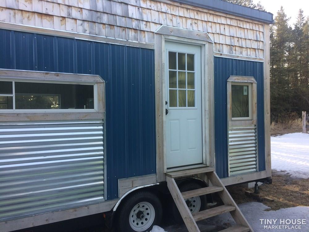 Simple Tiny House in Northern Minnesota 