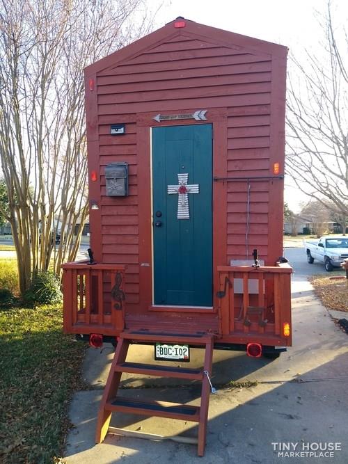 Solar Off-grid Tiny House Cottage