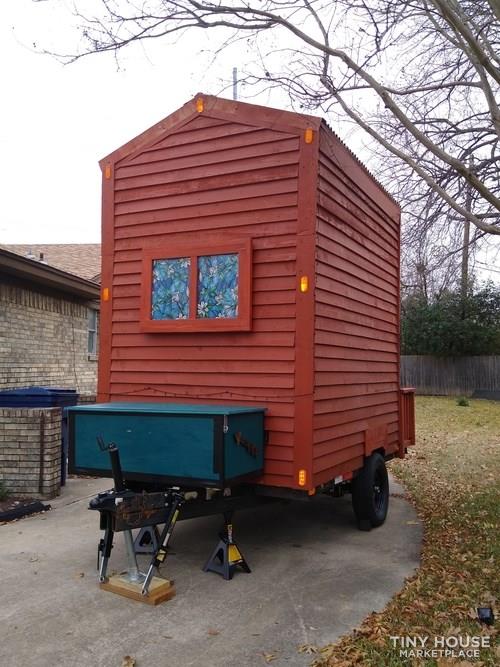 Solar Off-grid Tiny House Cottage - Image 2 Thumbnail