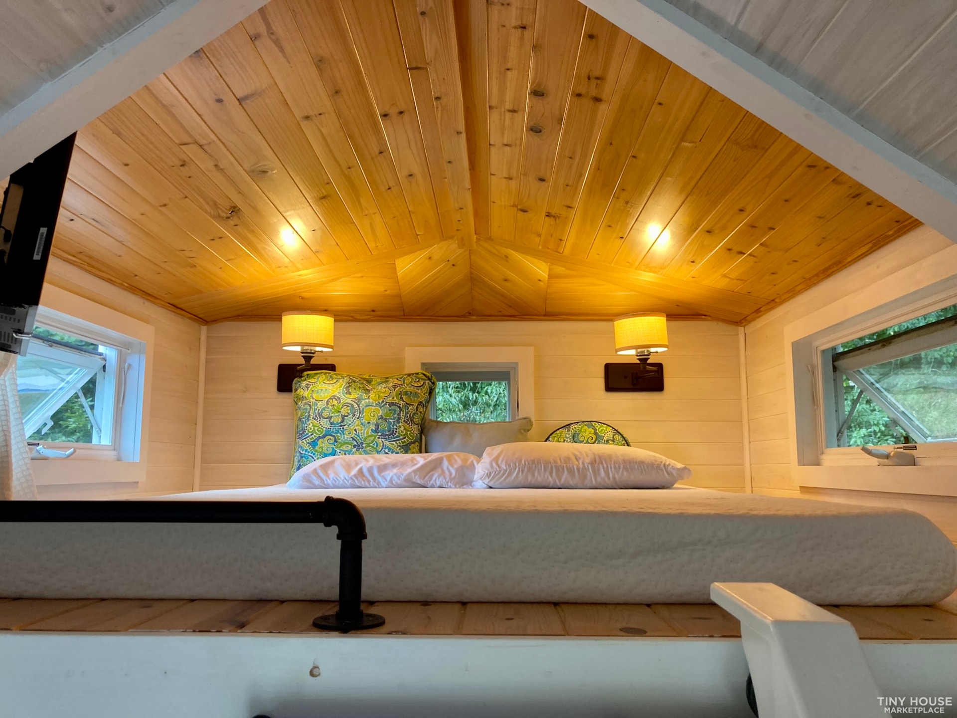 Solar tiny home - Image 3 Thumbnail