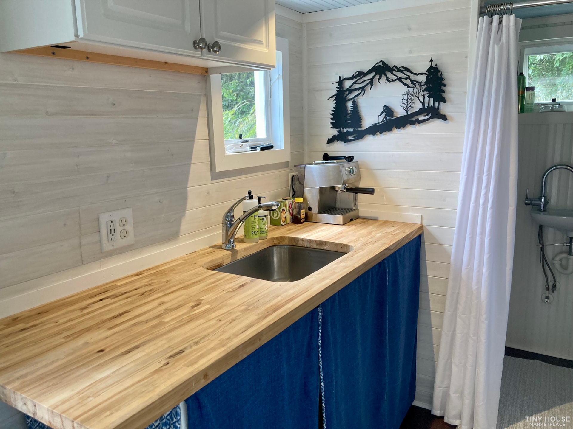 Solar tiny home - Image 4 Thumbnail