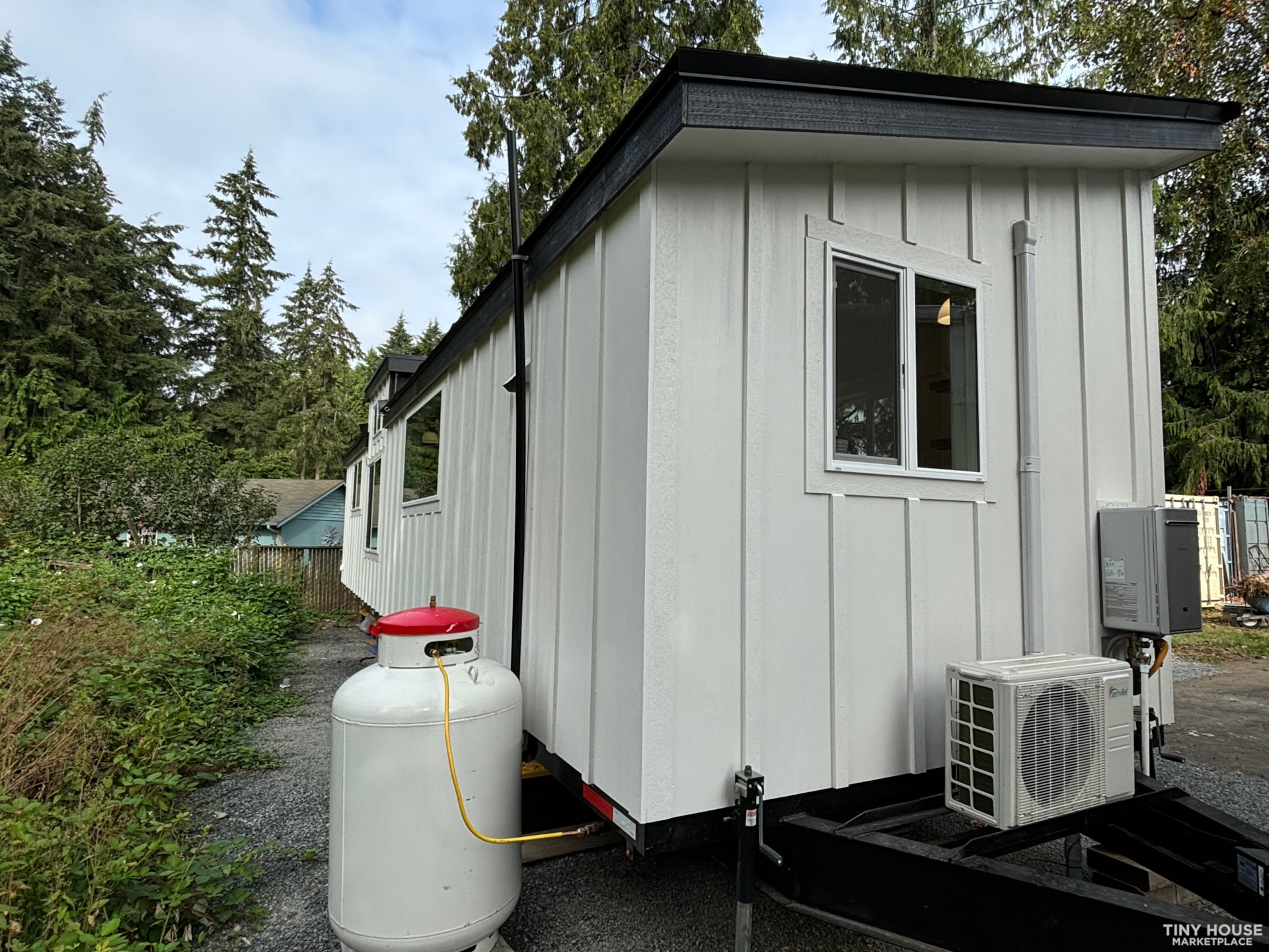 Spacious 10x40' Park Model Tiny House on Wheels - Image 2 Thumbnail