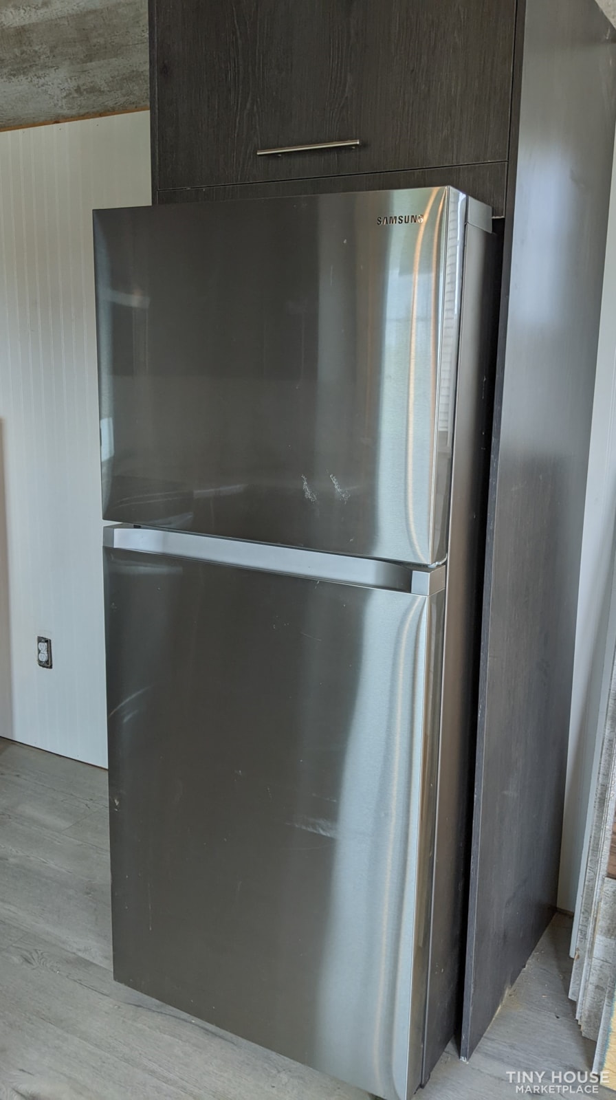 12' X 32" Spacious Portable Contemporary Cabin - Image 3 Thumbnail
