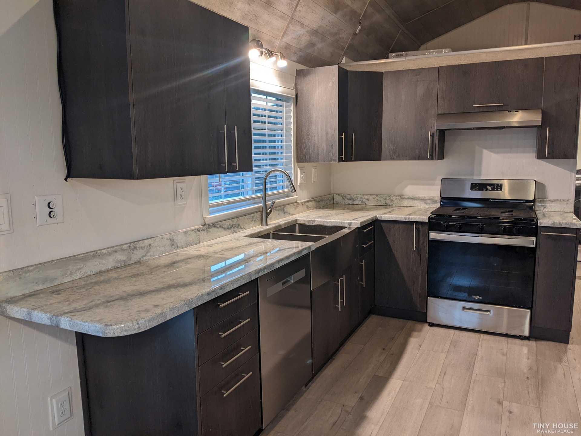 12' X 32" Spacious Portable Contemporary Cabin - Image 1 Thumbnail