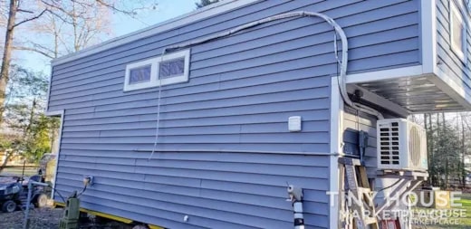 Spacious Two Bedroom Tiny House on Wheels - Image 2 Thumbnail