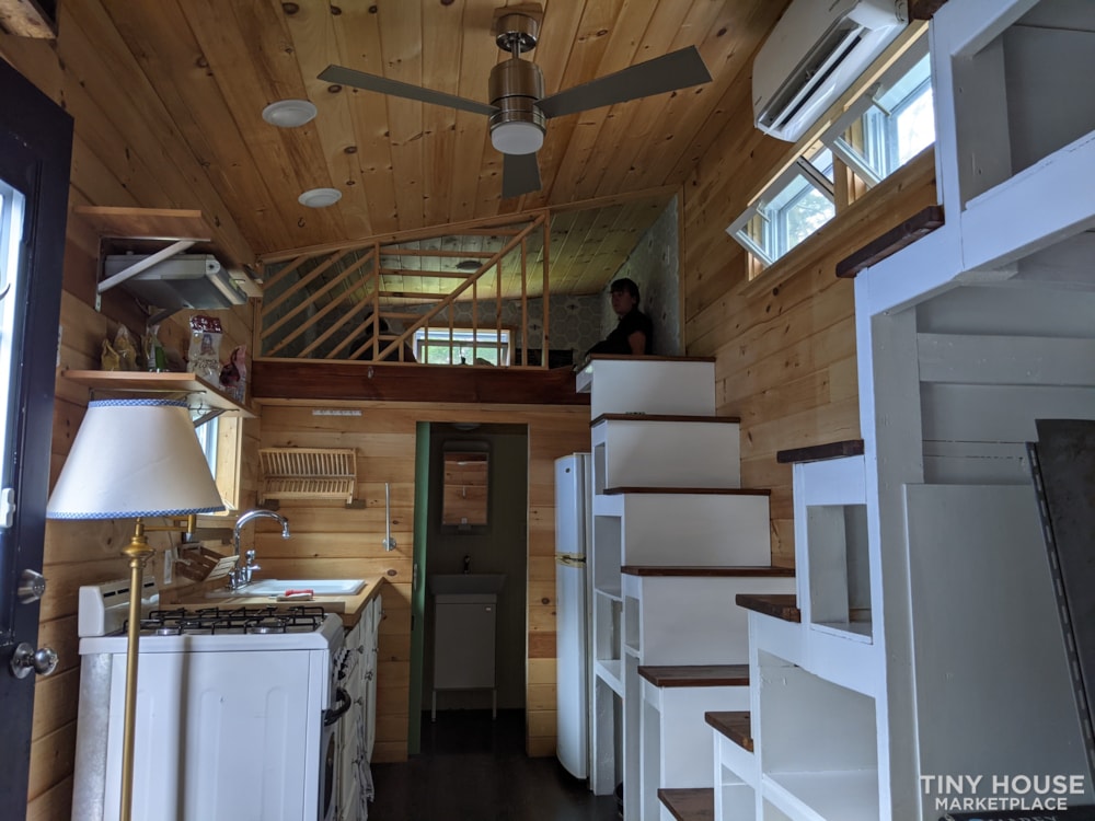Spacious Two Bedroom Tiny House on Wheels - Image 4 Thumbnail