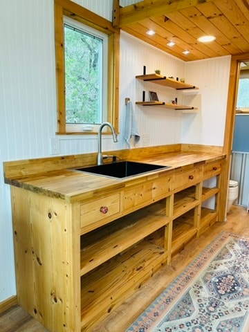 Steel-Framed 20’ Tiny House on Wheels | Like-New Condition - Image 4 Thumbnail