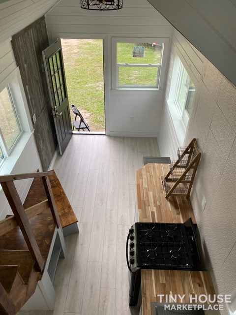 STEEL FRAMED 8.5x 24 Quality Built Tiny Home on Wheels-SPRAY FOAM INSULATED - Image 3 Thumbnail