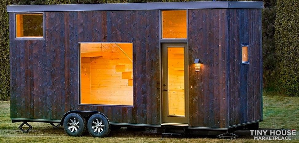 Stunning 2021 Tiny Home on Wheels 