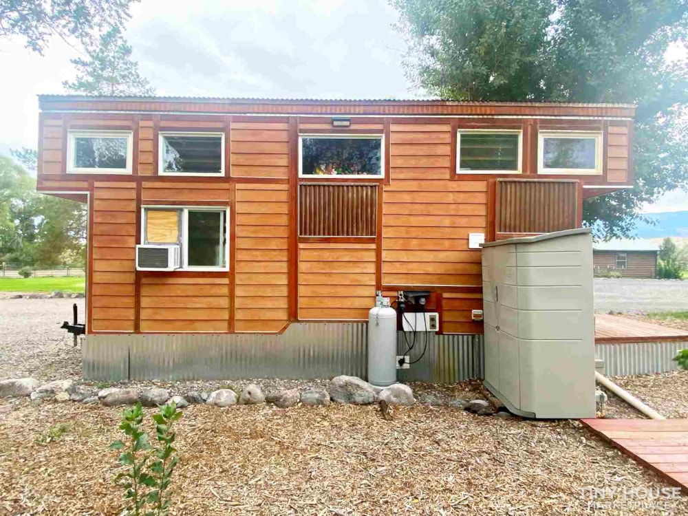 Stunning 315 Sq Ft Colorado Tiny Home - Image 3 Thumbnail