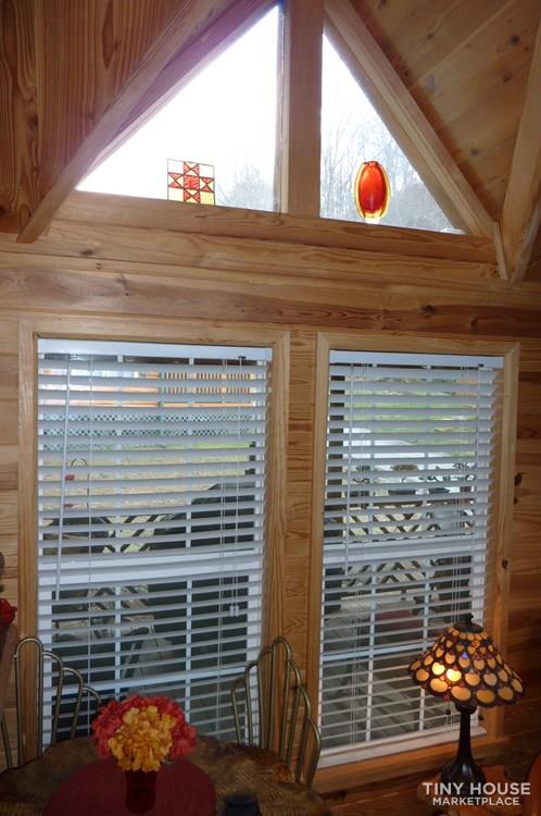 Stunning Log Cabin Park Model  - Image 4 Thumbnail