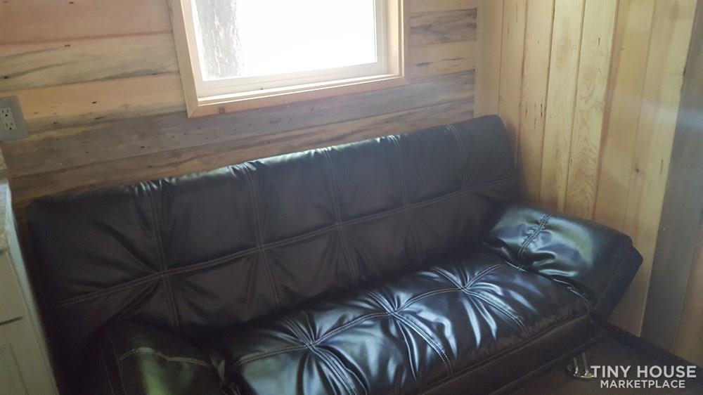 STUNNING TINY HOUSE - Image 2 Thumbnail