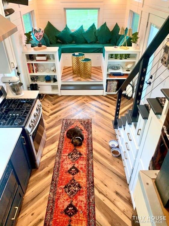 Stylish & Cozy Trailermade Tiny Home • Ready for you TODAY!  - Image 4 Thumbnail