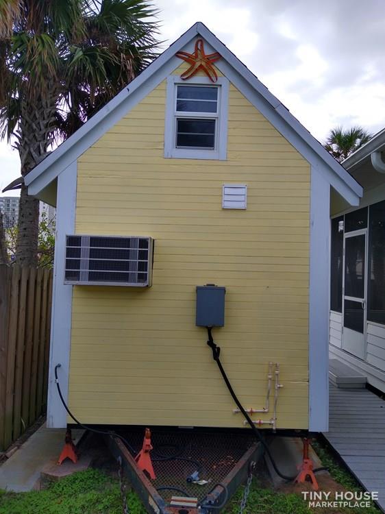 Teeny-Tiny House Waiting for Your Finishing Touch - Image 2 Thumbnail