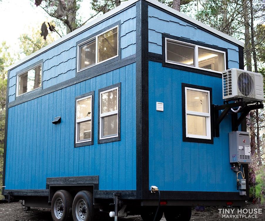 The Bluejay - Built by real tiny dwellers - Image 1 Thumbnail