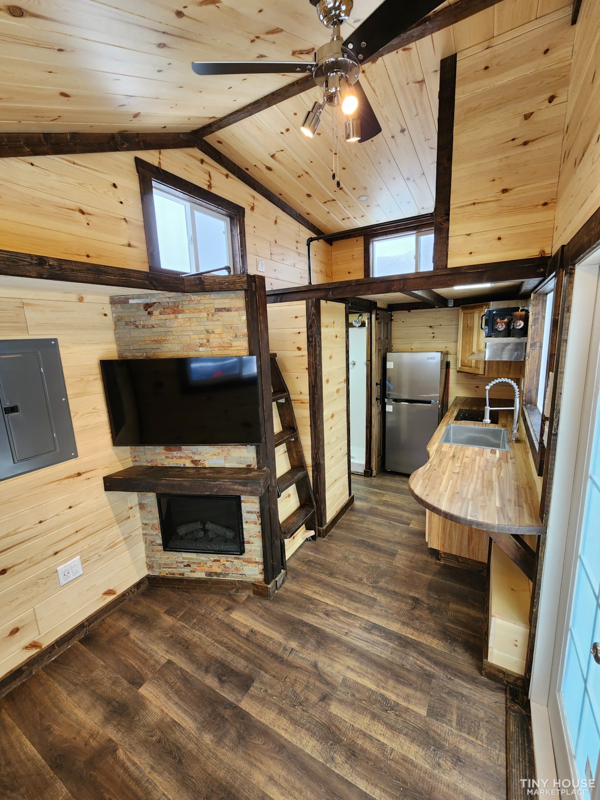 The Bungalow by Lil Bear Tiny Homes - Image 2 Thumbnail