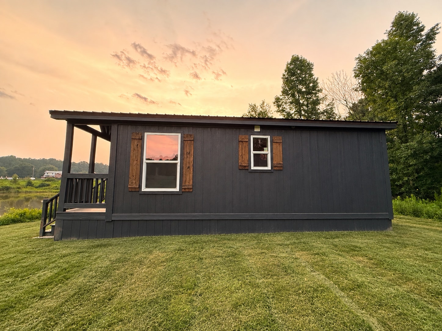 The Haven: Never-Occupied Tiny Home with Queen Bed, Bunks + Full Bath